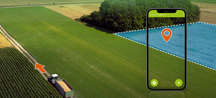 Traktor mit Navigationspfeil und Smartphone mit Navigationspunkt am Feld